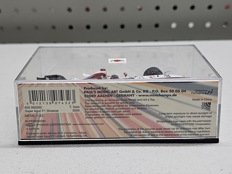 1/43 Super Aguri F1 Show Car - Takuma Sato Formula 1 2006 Rising Sun Carousel 10