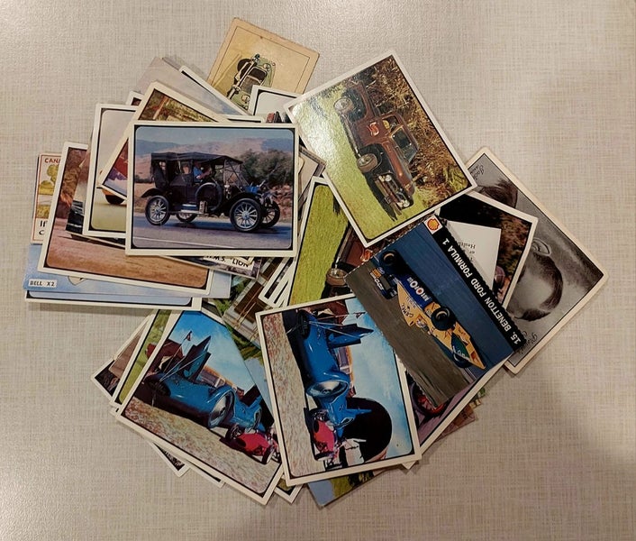 Collection of Cigarette Cards Carousel 14