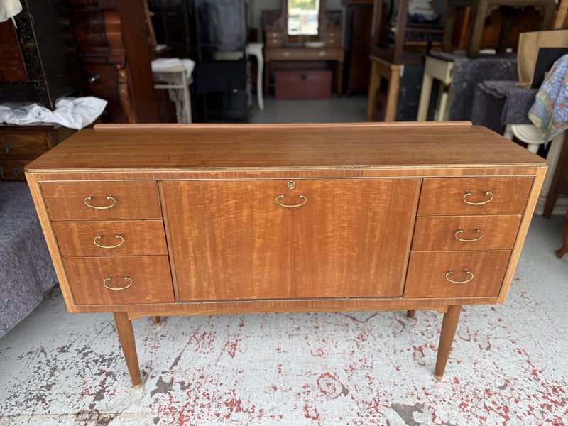 A 'Greaves & Thomas' Mid Century Modern Rosewood Sideboard or Home Bar cabinet Carousel 1