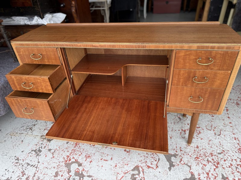 A 'Greaves & Thomas' Mid Century Modern Rosewood Sideboard or Home Bar cabinet Carousel 2