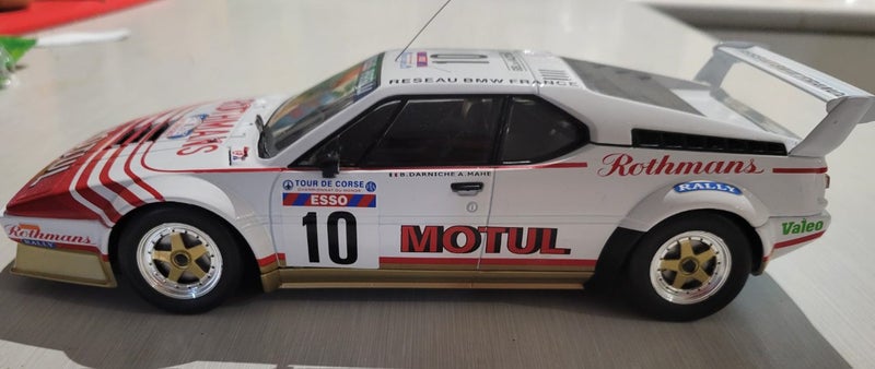 Bmw m1 Carousel 1