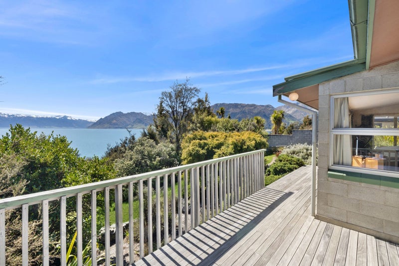 Front-Row Lake Hawea Original64072908410627111