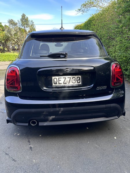 2023 MINI Hatch Cooper64141742167425112