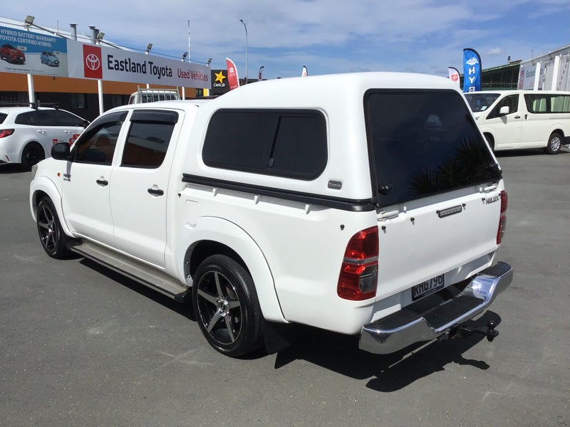 2014 Toyota Hilux 2WD - Manual64073244542466114
