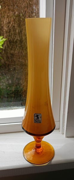 Spectacular 'Erica' Portugal Butterscotch Art Glass Retro Stem Vase Carousel 1