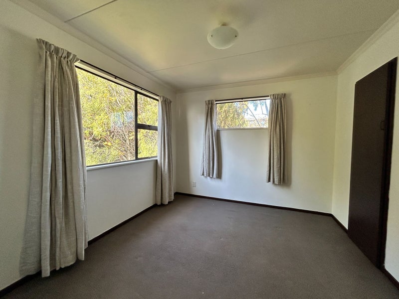 Queenstown East, 2 bedrooms64073245536002114