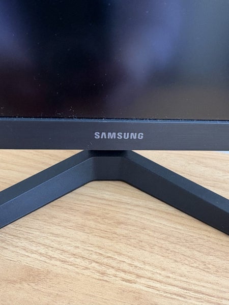 Samsung 27 inch computer monitor64265365695489111