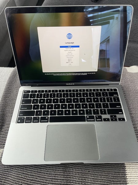 Macbook Air M1 202064348530668162110