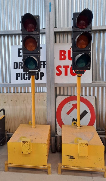 Traffic Lights - MPB1400 Timer Lights Carousel 1
