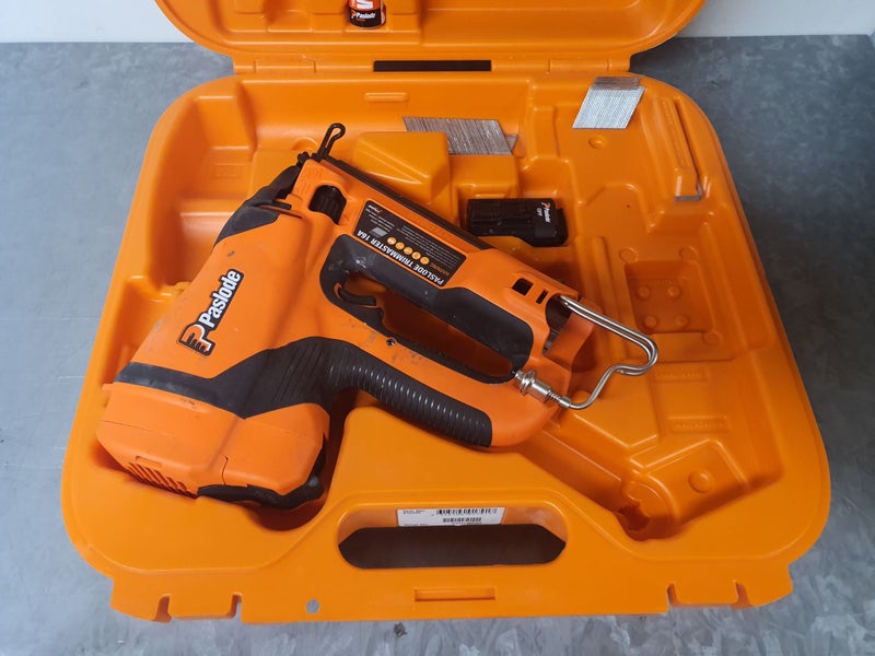 Paslode Finishing Nailer 2024 B20722 Carousel 1