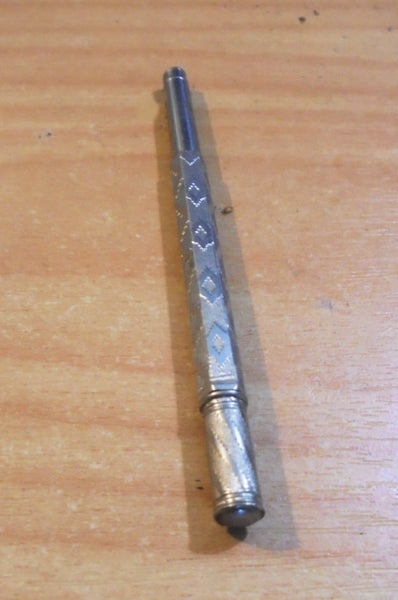 RARE VICTORIAN RETRACTABLE SILVERED BODY GLASS DIP PEN Carousel 1