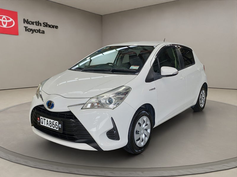 2019 Toyota Vitz 1.5L Hybrid F 2WD Hatchback64229690768387112