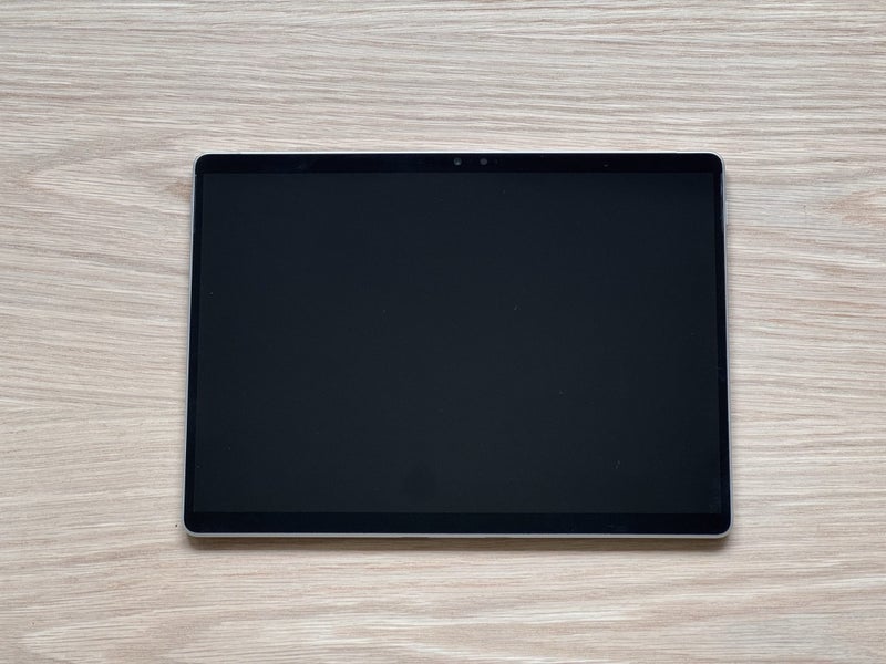 Microsoft Surface Pro 8 i5-10th gen 16g 256gb ssd Carousel 2