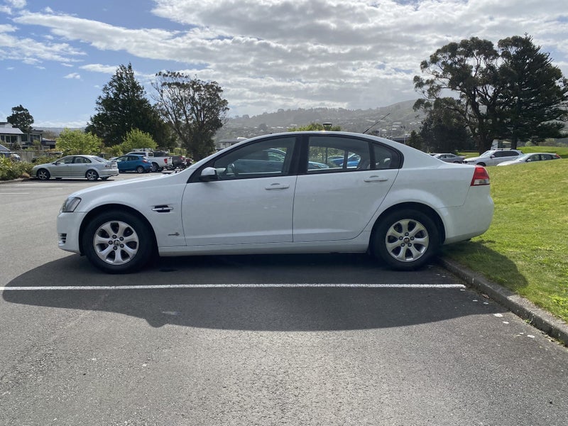 2013 Holden Commodore Omega64141743891331114