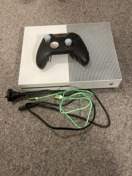 [Xbox one s + Elite controller] Carousel 1