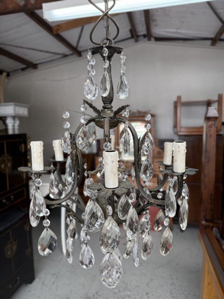 Quality 6 Arms French Style Chandelier With Crystal Droplets Carousel 1