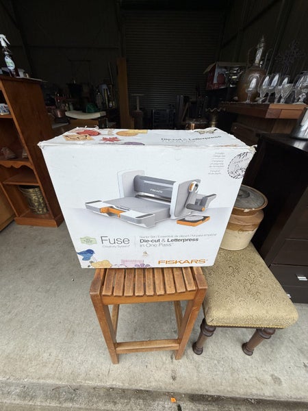 Fiskars Fuse Creativity System Starter Set Carousel 1