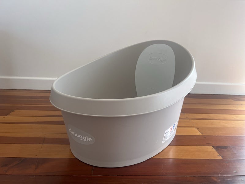 Shnuggle Toddler Bath - Light Pink RRP$130 Carousel 1