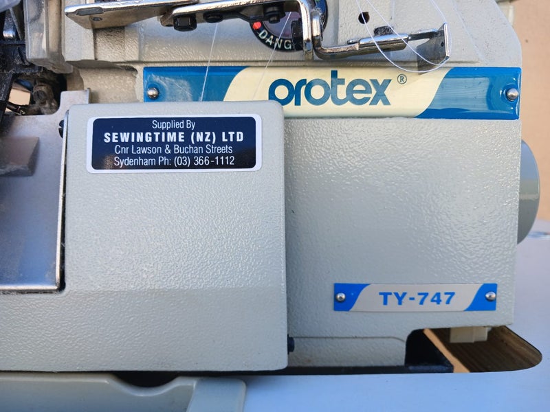 4 thread overlocker Carousel 1