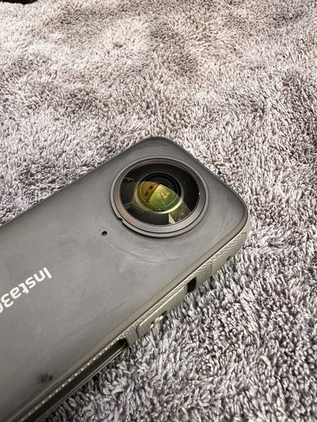 Insta 360 X3 with Spare Batteries and Accessories Carousel 2