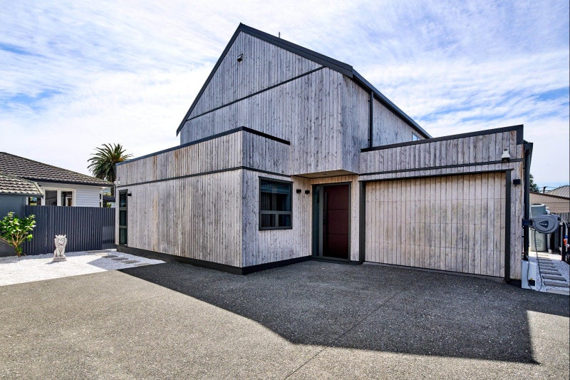 Image 1 of 30