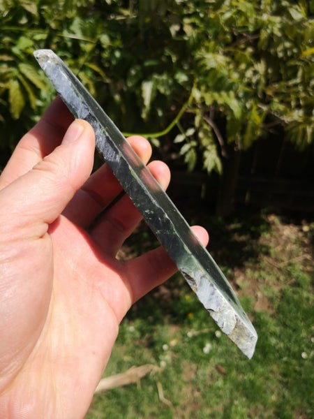 Pounamu greenstone Translucent Patterned carving slab Carousel 8