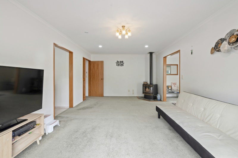 Image 3 of 22
