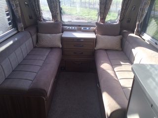 Swift Elegance 65064141743288066112