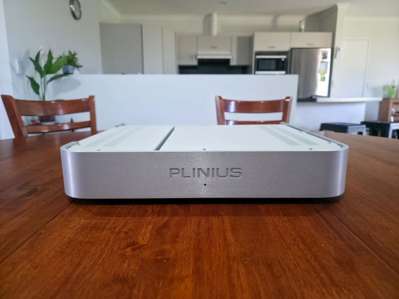 Plinius Koru Phono Preamplifier -- 1 Owner PERFECTION!! Carousel 1