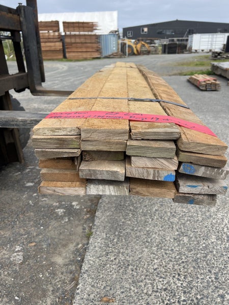 67 LM Mixed Quality Swamp Kauri Timber Lot – 100 × 25 mm (Kiln-Dried)64319731931395113