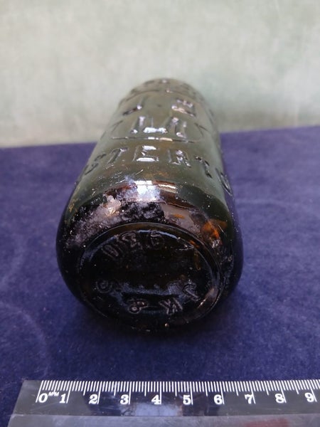 Vintage glass Masterton bottle Carousel 4