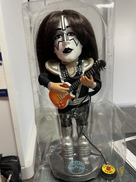 KISS - ACE FREHLEY DOLL - 2004 - WORKING ORDER Carousel 2