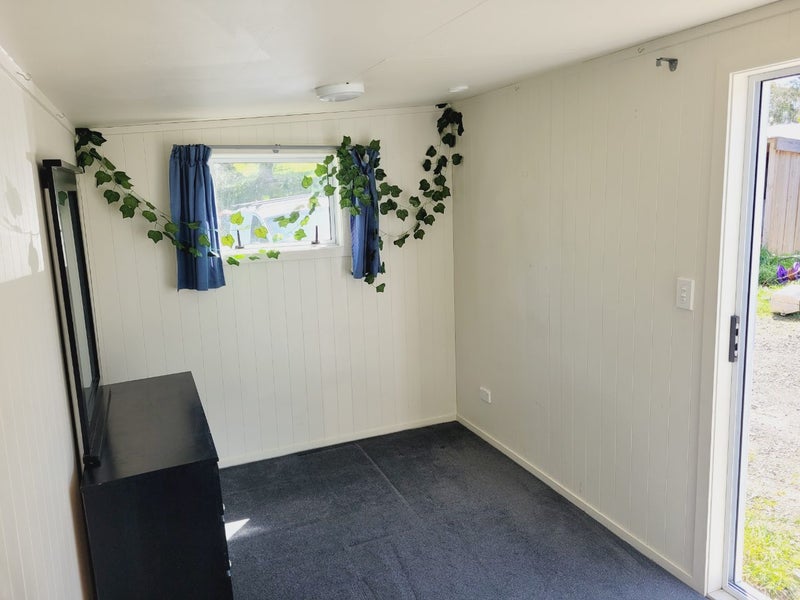4.2m x 2.4m Double glazed Cabin Carousel 7