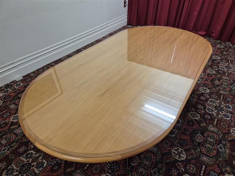 Boardroom table Carousel 2