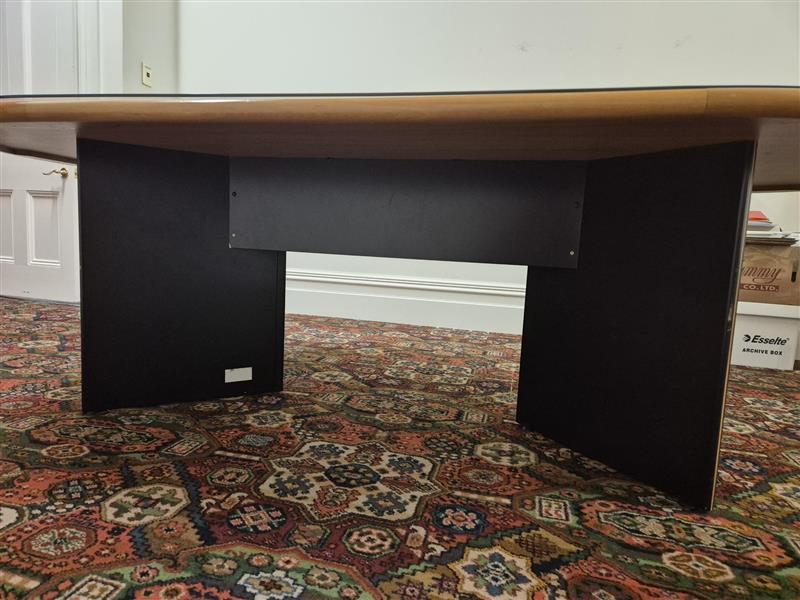 Boardroom table Carousel 5