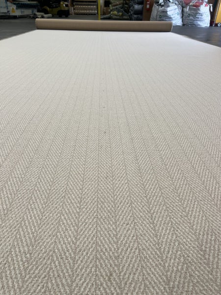 Factory Seconds - Eastleigh 'Custard' 100% Wool Patterned Carpet64447275293570110