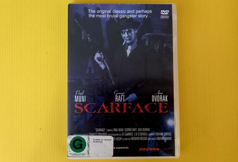 Scarface (1932) Carousel 1