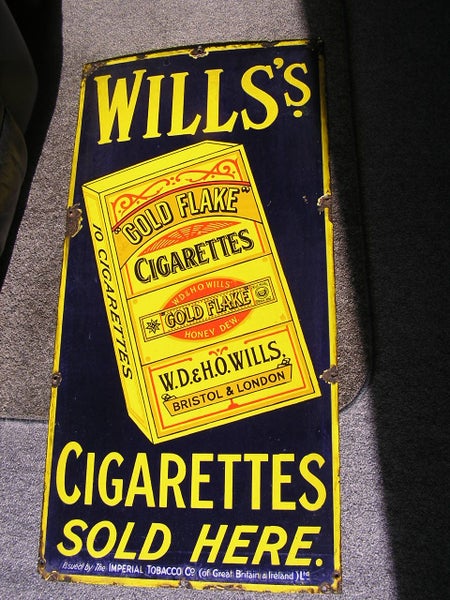 Enamel Tabacco advertising sign Carousel 1