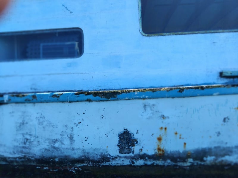 12m launch, live aboard, project Carousel 2