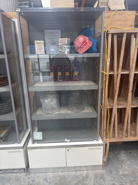 Glass Display Cabinent Carousel 1