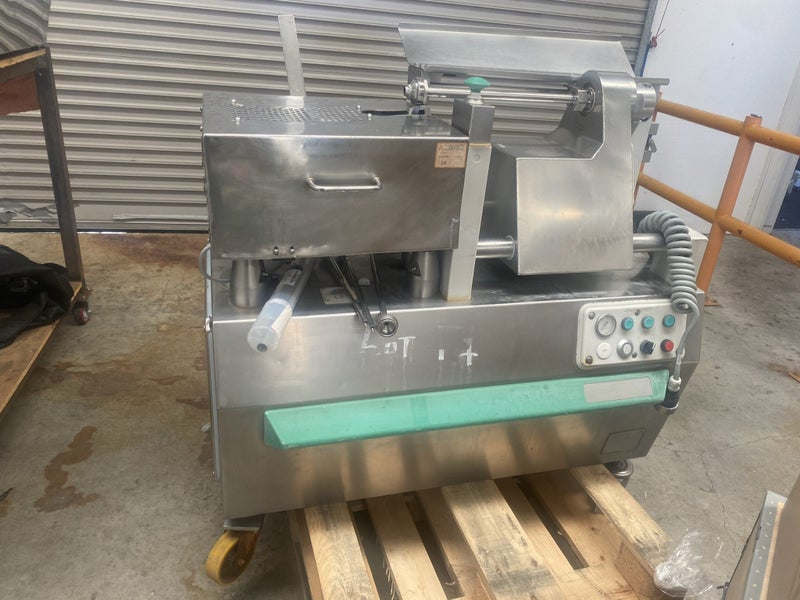 Sausage linker64259692757763112