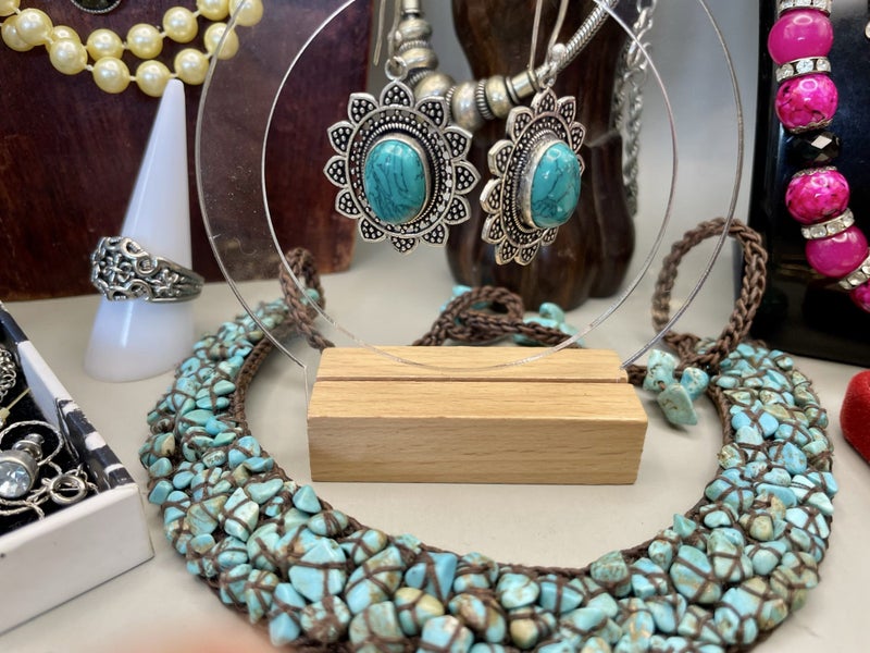 Bulk lot- Costume Jewellery Carousel 2