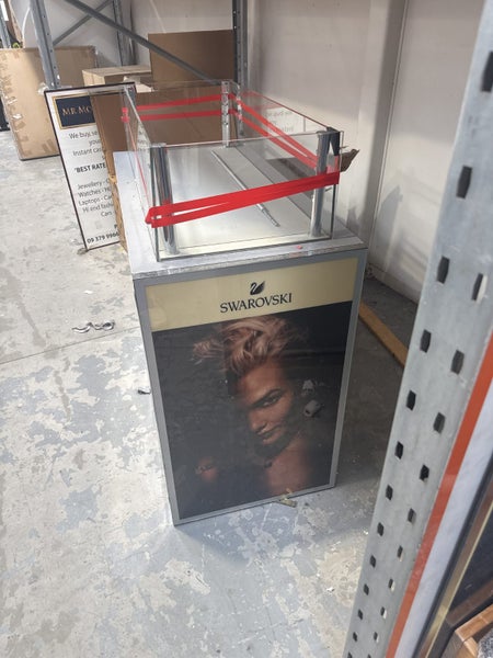 Glass Display Cabinent Carousel 2