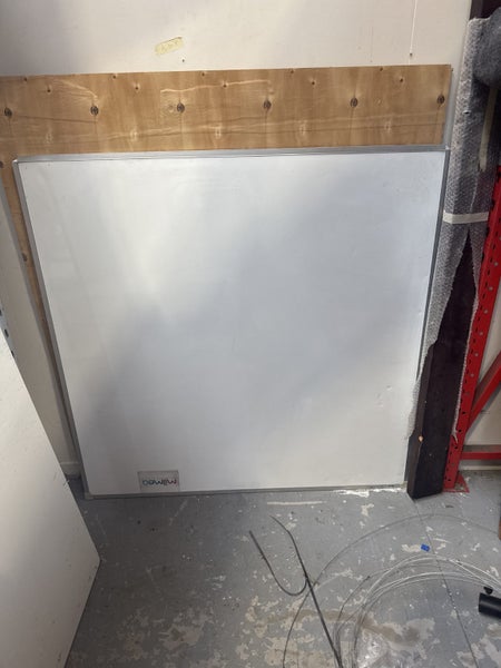 White board large Carousel 1