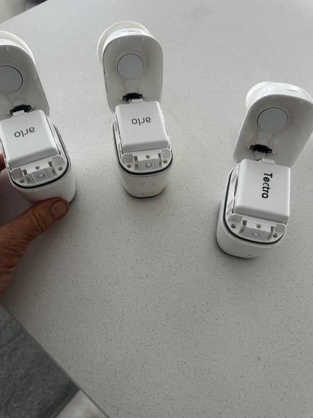 Arlo base station and cameras Carousel 15