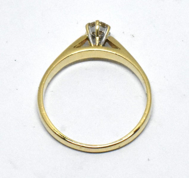 $3,300 18ct Yellow Gold Solitaire Diamond Ring TCW 0.25cts!! Size P - 184298 Carousel 2