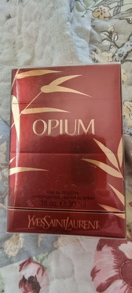 YSL Opium 30ml EDT Carousel 1