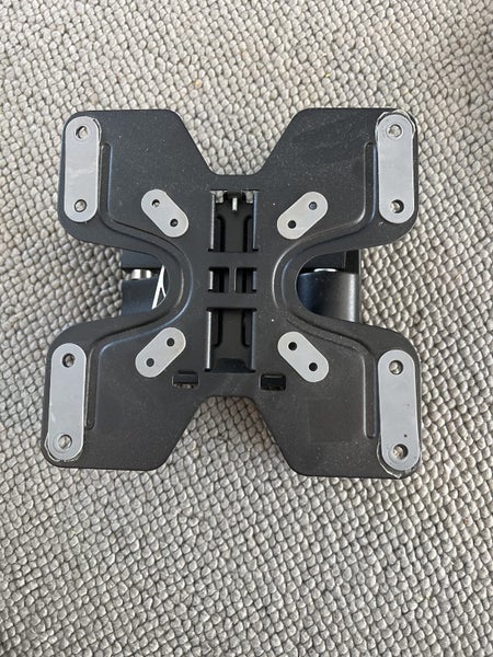 Wall TV Bracket Carousel 1
