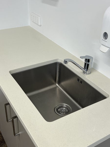 Kitchenette Carousel 2