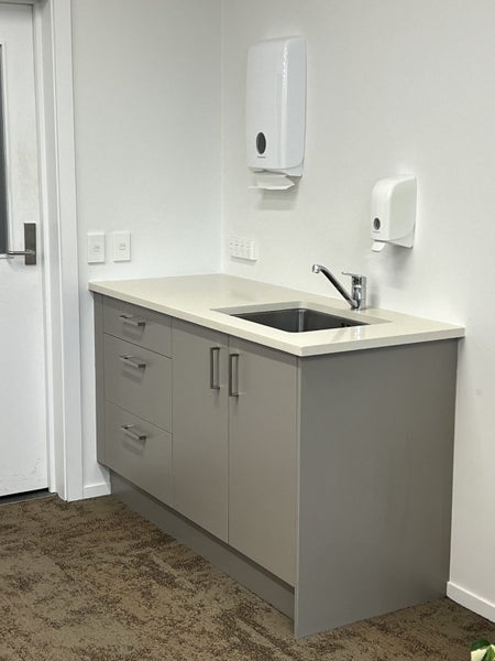 Kitchenette Carousel 5